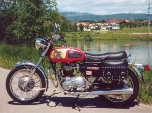 Bonneville 750c