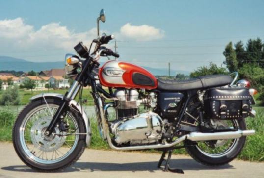 Bonneville 800c